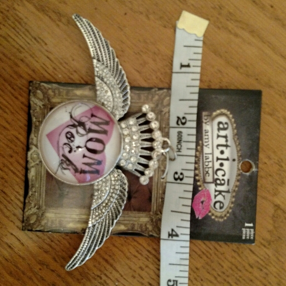 Pendant with Glass accents - Picture 9 of 12